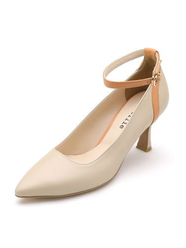 Greta Color Strap Pumps - (AM221093) - amellie - Modalova