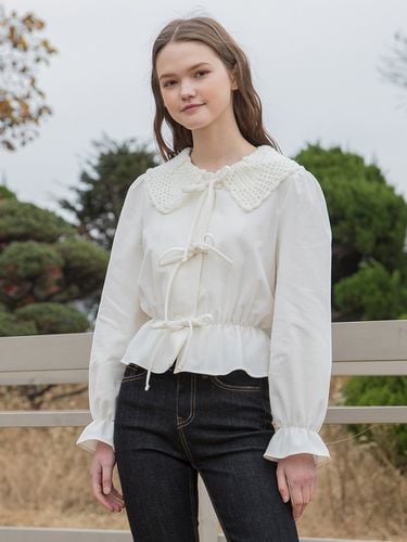 Knit Collar Blouse - clet - Modalova