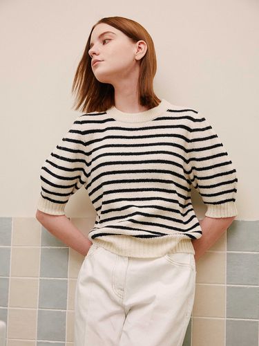 Stripe Half Sleeve Knit (NK2MWP311) - on&on - Modalova