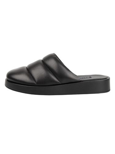 Mousse Slippers Black - SO.U:LESURES - Modalova