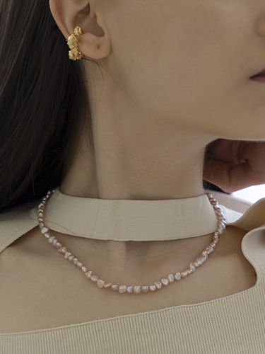 Blossom Pink Pearl Necklace - nuavo - Modalova