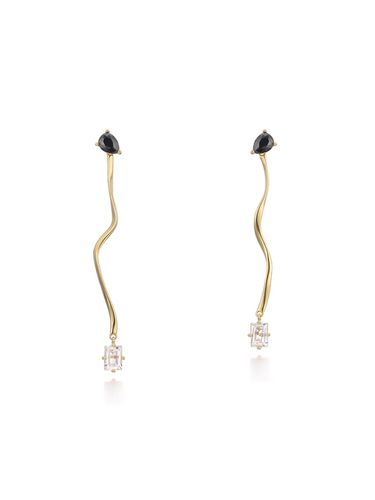 The Noir Unbalanced Earrings - Le masque - Modalova