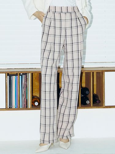 Wide Check Trousers (Pink) - Nouve - Modalova