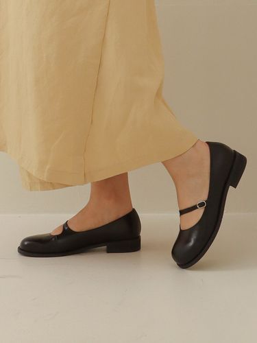 Spon Maryjane Loafer_Black - MOL:pin - Modalova