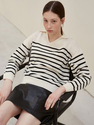 Sailor Collar Stripe Knit - YAN13 - Modalova