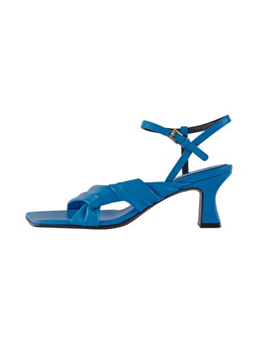 Twisted Ankle Strap Sandals - Reike Nen - Modalova