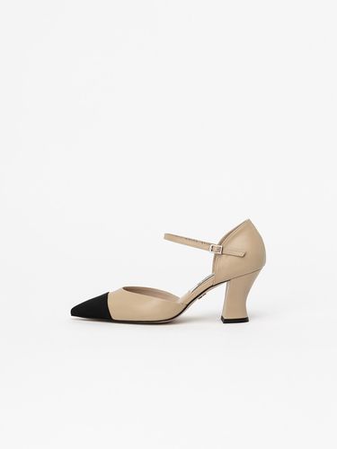 Marie Side-cut Maryjane Pumps - CHAUSSURE LAPIN - Modalova