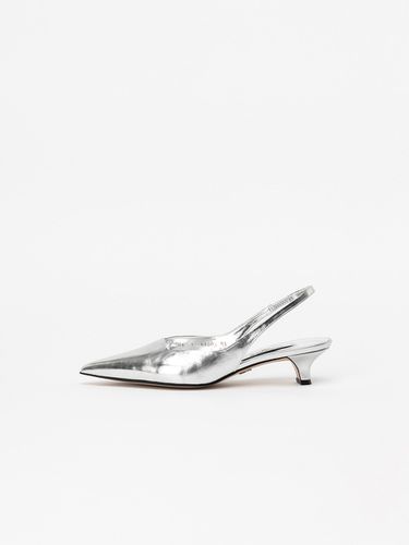 Chroma Slingback Pumps - Textured - CHAUSSURE LAPIN - Modalova