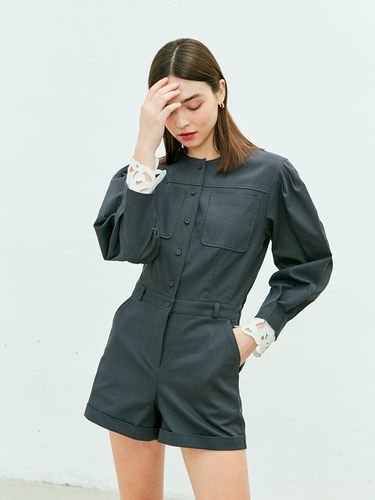 Volume Sleeve Mini Jumpsuit - Near&Dear - Modalova