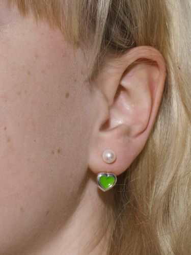 Baby Heart Green Earrings - MONDAY EDITION - Modalova