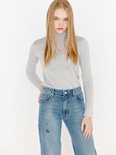 Metallic Span Turtleneck_Silver - ouel - Modalova