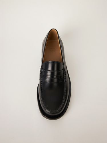 Vintage Penny Loafer_Black - FACADE PATTERN - Modalova