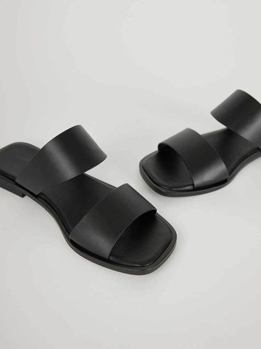 Boy Sandal_Black - FACADE PATTERN - Modalova