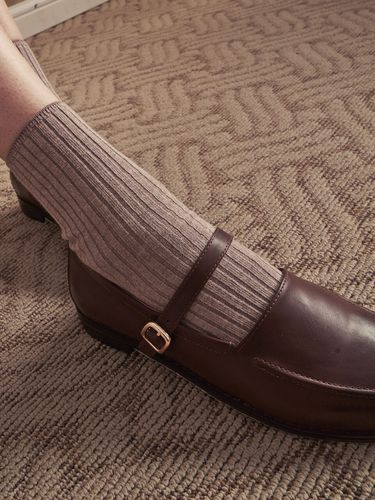 Daily Corduroy Socks (Beige) - LOEIL - Modalova