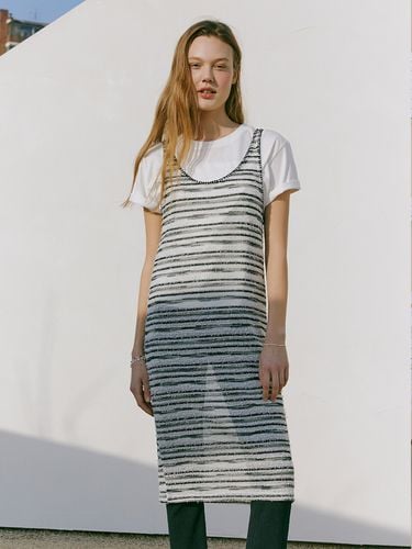 Multi Stripe Knitting Dress_White - ETMON - Modalova