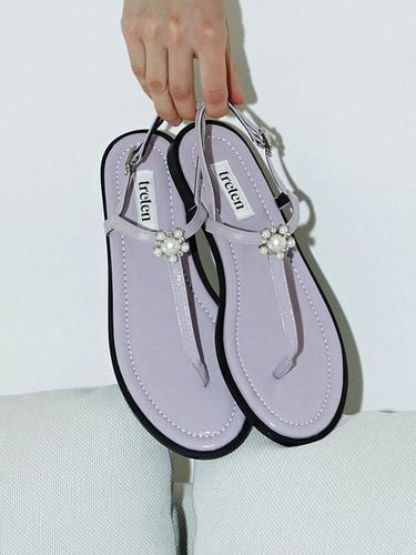 Thong Flat sandals with Pearls_Purple - treten - Modalova