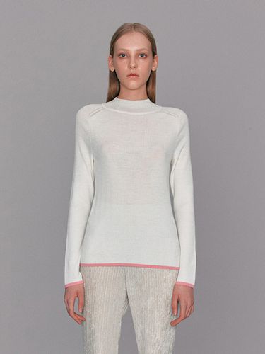 Bliss Turtleneck Knit_White - ahwe - Modalova