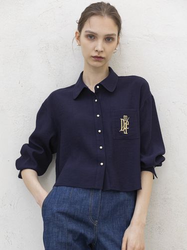 Dressy Crop Navy Blouse - DEFEMME - Modalova