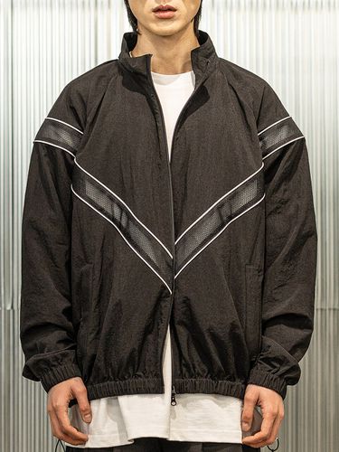 M Mesh Penetrate Warm Up Jacket - MASSNOUN - Modalova