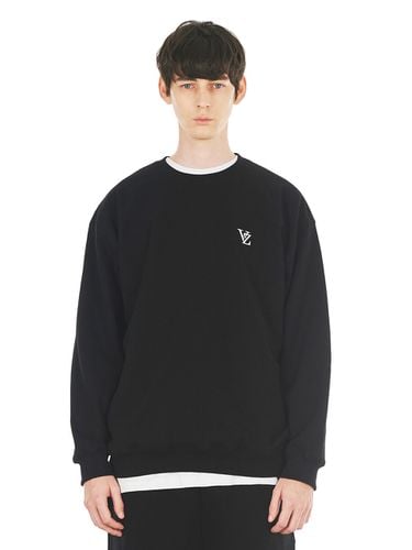 D Monogram White Embroidery Sweatshirt - VARZAR - Modalova