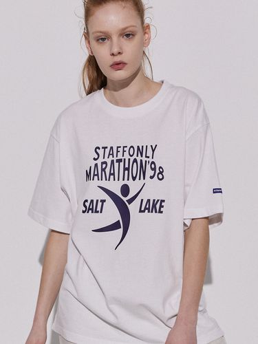 Finish Line Front Short Sleeve T-Shirt - STAFFONLY - Modalova