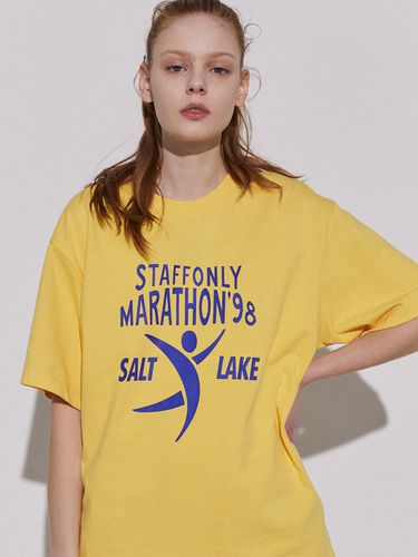 Finish Line Front Short Sleeve T-Shirt - STAFFONLY - Modalova