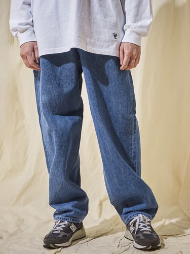 Wide Tapered Retro Denim Pants Blue - VARZAR - Modalova