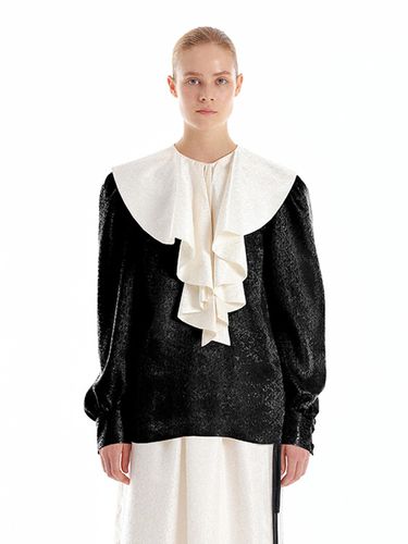 URINCE Ruffled Collar Silk Blouse - EENK - Modalova