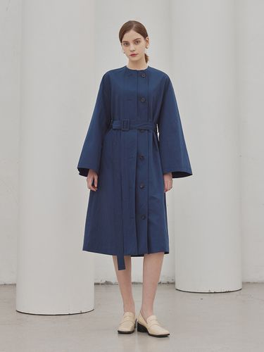 London 2-Way Non Collar Outer Dress_Navy - a.riff - Modalova