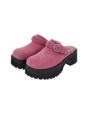 S Clogs _ Brick Pink Corduroy - MARGESHERWOOD - Modalova