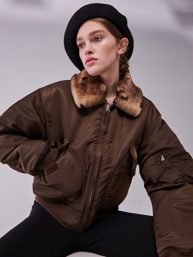 Centuar Fur Collar MA-1 Jacket () - CENTAUR.KR - Modalova