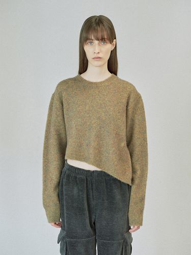 Diagonal Line Knit Top_Olive - DIAGONAL - Modalova