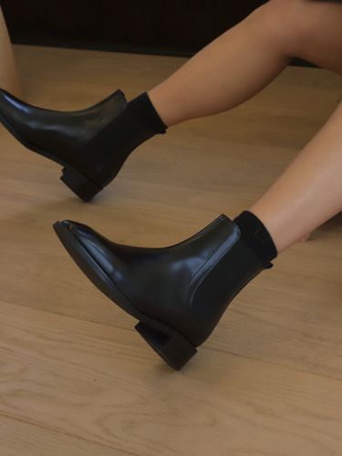 Welt Chelsea Boots- Black - LOVEDEWY - Modalova