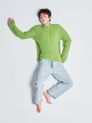 Ms Boucle Cable Knit Sweater _Green - INSTANTFUNK - Modalova