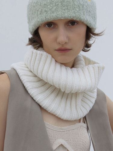 NECK WARMER / RIB / LAMBS WOOL / - UNDERCONTROL STUDIO - Modalova