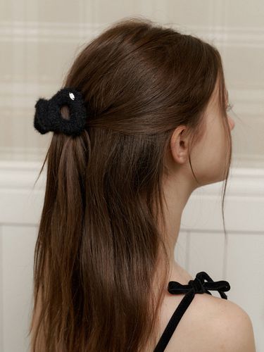 Fur Cubic Point Hair Claw Clip - KINDABABY - Modalova