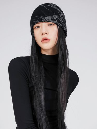 Chaos Knit Beanie [Black] - FLARE UP - Modalova