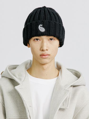 YP Paisley Patch Knit Beanie [] - KND - Modalova