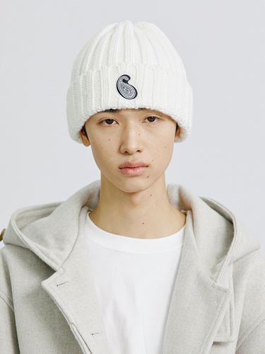 YP Paisley Patch Knit Beanie - KND - Modalova