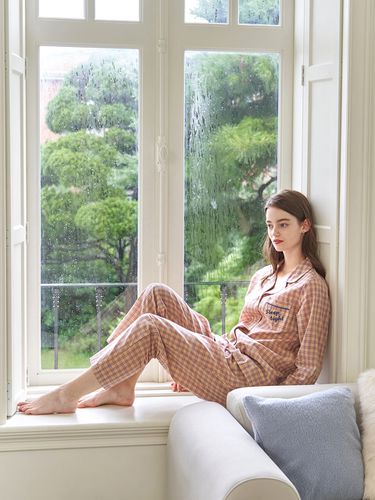 Sleep Typo Checkered Pajama Set (Women) - DECOVIEW - Modalova