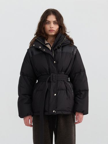 Two Way Belted Hoodie Down Jacket_Black - a.t.corner - Modalova