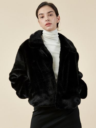 Eco Cropped Fur Jacket [Black] - LeftSeoul - Modalova