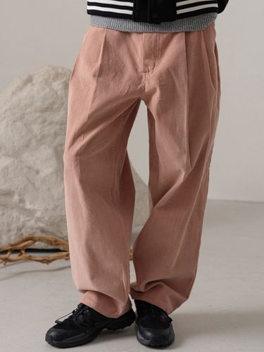 Wide-Fit Two-Tuck Corduroy Pants _ - BASEMOMENT - Modalova