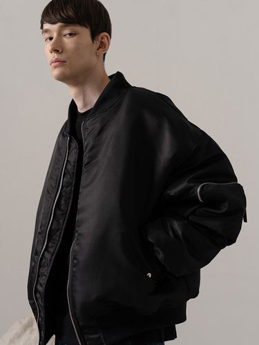 Oversized Padded MA-1 Jacket _ - BASEMOMENT - Modalova