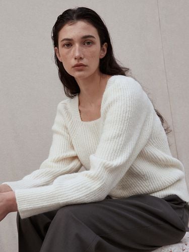 Wool Square Neck Puff Knit - ouie - Modalova