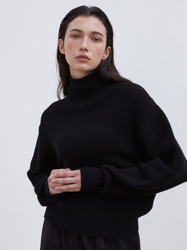 Balloon Sleeve Mock Neck Knit_Black - ouie - Modalova