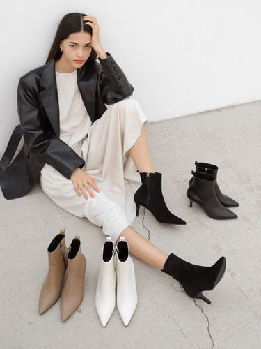 Pointed Toe Ankle Boots_Black Suede (7cm) - LOVEDEWY - Modalova