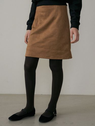 DRO Eco-Suede Mini Skirt _ Camel - REORG - Modalova