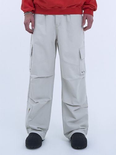 Fragments Cargo Pants _ IVR - NON FLOOR - Modalova