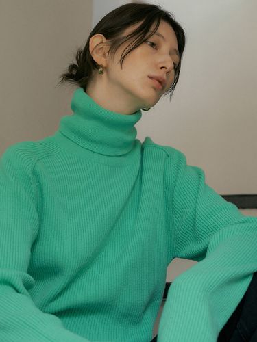 DRO Turtleneck Ribbed-Knit Sweater _ - REORG - Modalova